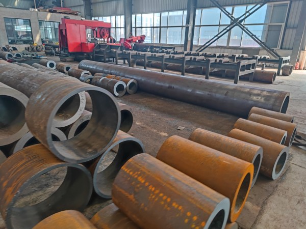 泾川泾川泾川42CrMo无缝钢管厂家 现货库存 可零切零售非标定做 泾川泾川泾川42CrMo无缝钢管厂家 现货库存 可零切零售非标定做